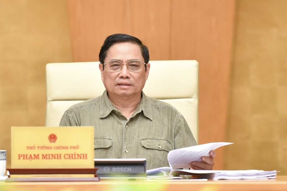 Pandemic control, economic recovery must be achieved, says PM